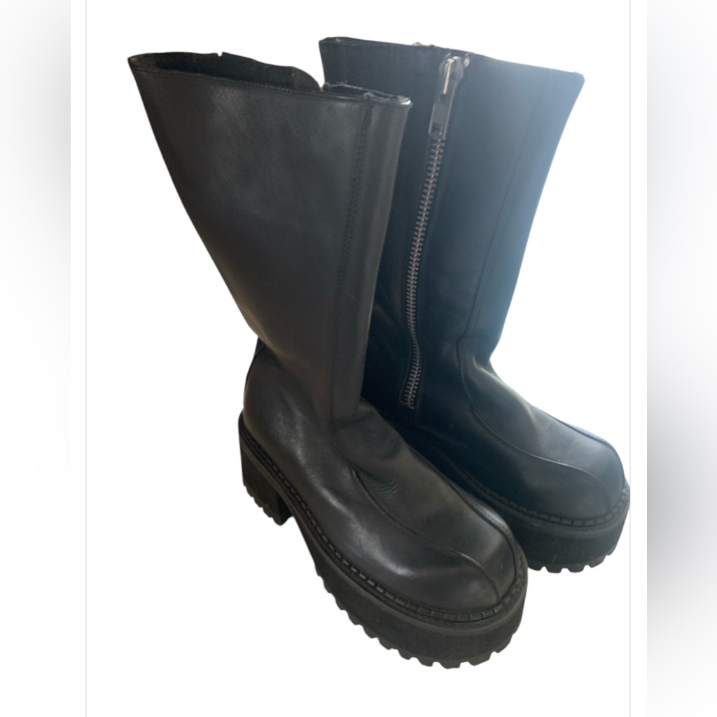 Bed St 80’s Vintage Leather Platform Boots Mid Calf.